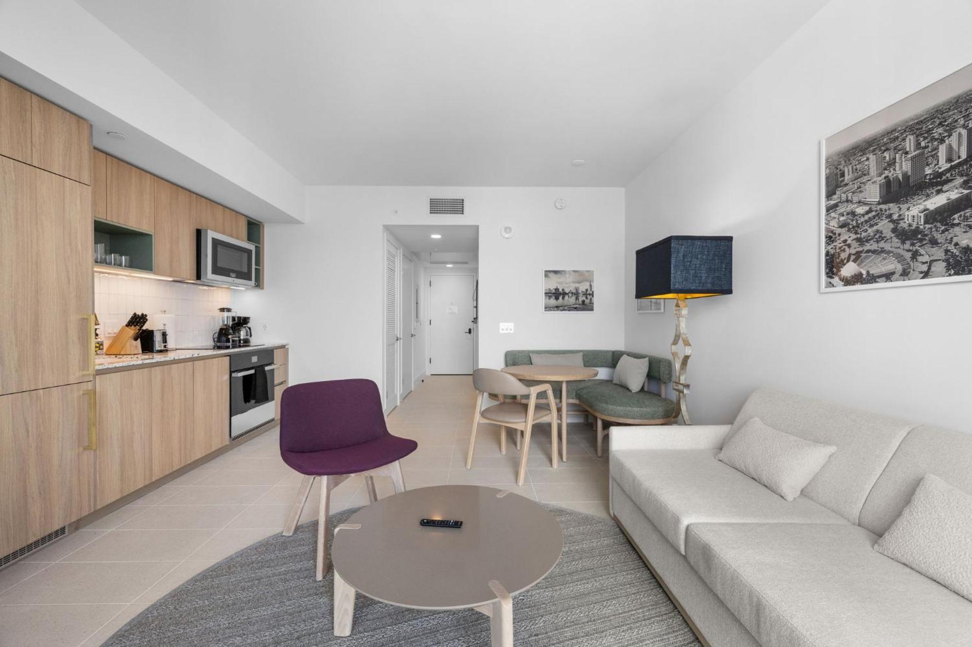 44flr W Free Parking Apartment Miami